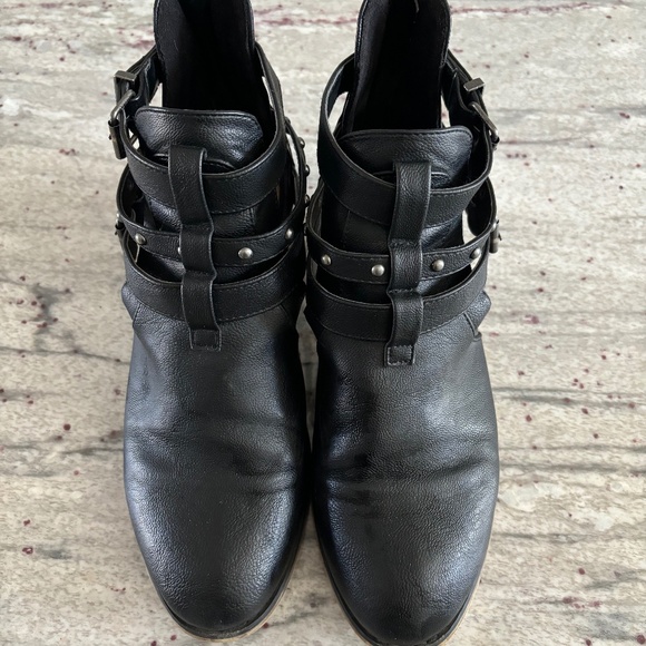 JustFab Women Morissa Black Ankle Boots - Size 10 - Picture 4 of 6